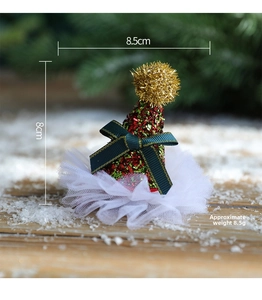 Christmas sequin hat hair clip detail with green bow and size 8.5x8cm and weight 8.5g