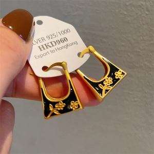 Vintage Enamel Flower Bag Shape Hoop Earrings With 925 Sterling Silver Earring Post Antique Gold Black Oil Drip Jewelry For Women