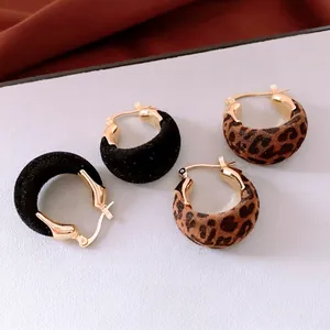 Créoles En Forme De U Vintage Flocage Alliage Léopard Noir Rétro Accessoires De Mode Pour Femmes