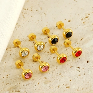 Boucles D'oreilles Puces Rondes En Strass Acier Inoxydable Plaqué Or 18K Géométrique Fermoir À Vis Pour Femme