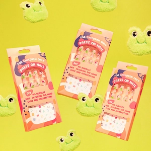 Cartoon press-on nails for kids with frog and flower patterns in a three-box set
