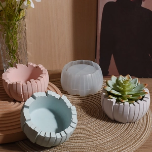 Irregular striped semicircular silicone mold for DIY plaster flower pots and resin crafts