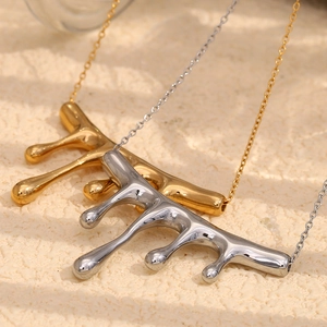18K gold and silver plated liquid metal pendant necklaces with irregular waterfall design