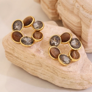 Boucles d'oreilles vintage avec pierres œil de chat brunes et cristaux dorés