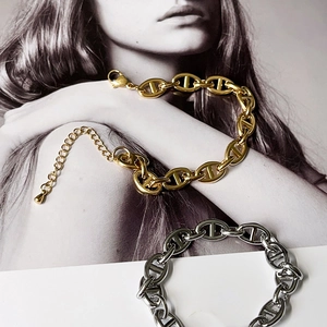18k gold plated stainless steel pig nose chain bracelet for women in gold and silver