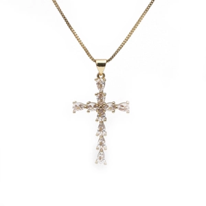 Collier pendentif croix plaqué or avec zircons en forme de poire et chaîne box