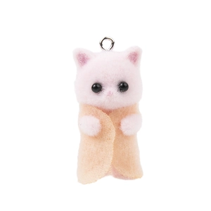 Cute resin flocked kitten pendant with beige felt wrap and metal ring for DIY jewelry