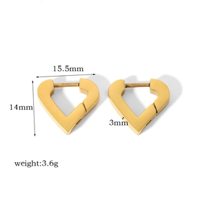 Detailed size chart for 18k gold heart-shaped earrings showing 14mm height and 3.6g weight