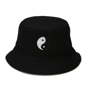 Bob unisexe en coton noir avec broderie classique Yin Yang pour le style streetwear