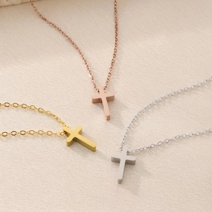 Minimalist Cross Pendant Necklace Stainless Steel Fade Resistant O-Chain Fashion Jewelry For Women