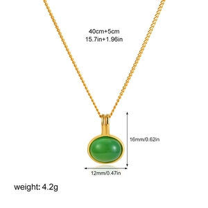 Detailed close-up of green agate pendant and gold chain with precise measurements