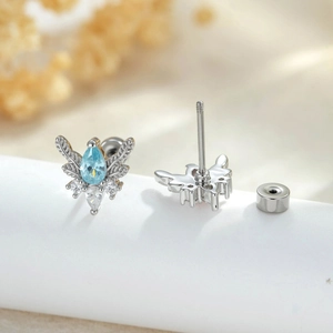 Minimalistische Vogel-Ohrstecker aus Silber mit blauem Tropfen und Markise-Zirkonia