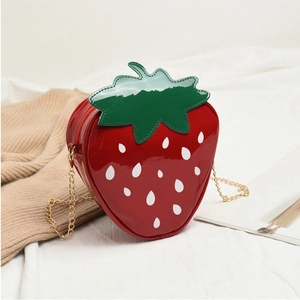 Strawberry Shape Crossbody Bag Cute Fruit Design Glossy PU Leather With Gold Chain Strap For Women And Girls