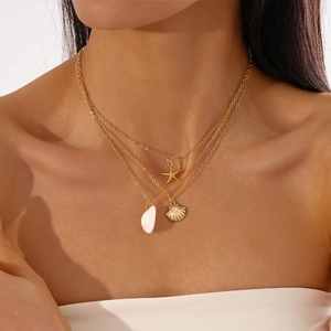 Three-layer gold starfish and shell necklace set for women's beach vacation style