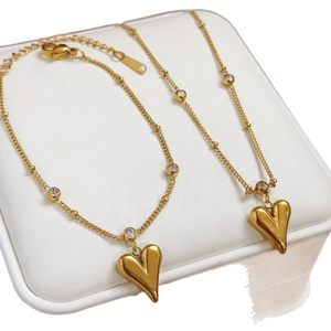 18K gold plated heart necklace and bracelet jewelry set with sparkling zircon stones