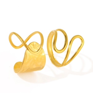French vintage style irregular gold hammer textured open ring with spiral coil detail