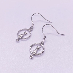 Elegant S925 sterling silver moon cat hook earrings with minimalist polished finish