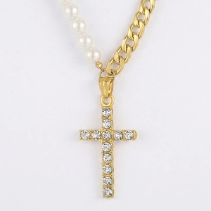Collier Pendentif Croix Hip Hop Asymétrique Künstliche Perle Imitation Chaîne Cubaine Acier Inoxydable Alliage Strass Bijoux