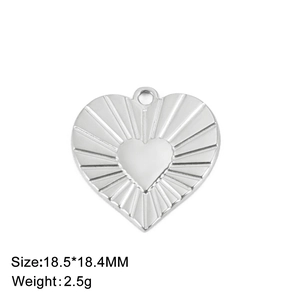 Silver stainless steel heart pendant with sunburst texture, size 18.5x18.4mm