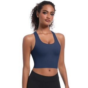 Vue détaillée du soutien-gorge de sport sans couture bleu marine avec larges bretelles