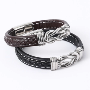 Ensemble de bracelets en cuir PU tressé noir et marron pour homme avec fermoir aimanté