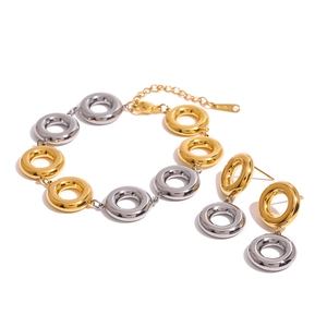 Two-tone silver and gold geometric circle jewelry set with necklace and drop earrings