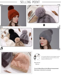 Détail du bonnet d'hiver en tricot avec doublure douce et pompon en fourrure de raton laveur