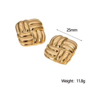 Detailed view of 25mm gold square woven earrings weighing 11.8g in stainless steel
