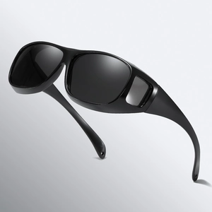 Polarized cycling sunglasses for men and women with black frame and grey lenses