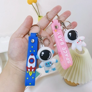 Porte-Clés Astronaute Mignon Silicone PVC Fusée Étoile Lanière Dessin Animé Pendentif Sac À Dos Cadeau Pour Couples