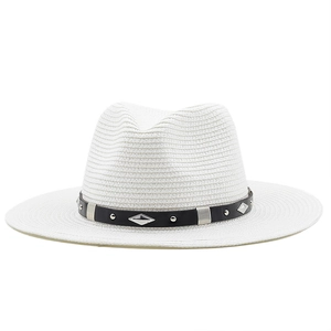 Chapeau de soleil Panama en paille tressée blanche avec bande en cuir et rivets argentés