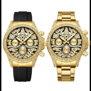 Chronographes Comudir dorés pour hommes avec lunette diamantée et bracelets variés