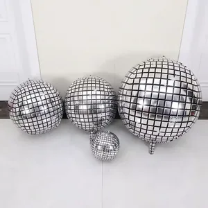 Set aus vier 4D-Disco-Kugel-Folienballons mit holografischem Spiegelrastermuster