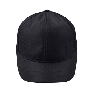 Klassische schwarze Mesh-Baseballkappe mit Wabenstruktur und atmungsaktivem Rücken
