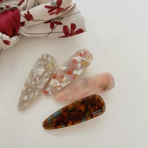 French vintage marble pattern duckbill hair clips set in four elegant colors