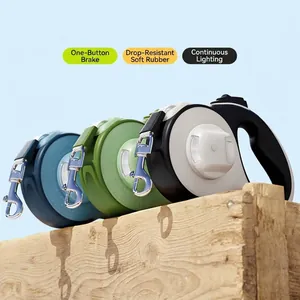 8M automatic retractable dog leash with LED light and non-slip rubber edge for night safety