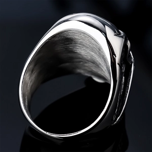 Vintage punk silver skull ring for men with polished finish and brushed inner metal band