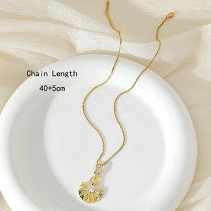 Golden irregular fan-shaped zircon pendant necklace on satin with 40+5cm chain length