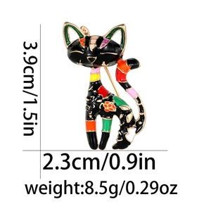 Detailed size specifications for cartoon cat enamel brooch with dimensions and weight