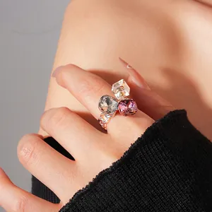 Chic rose gold Cuban chain ring featuring three cushion-cut zircon crystals for women