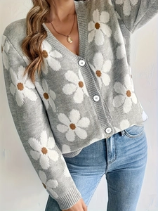 Cárdigan gris de mujer con estampados de margaritas blancas, cuello en V y botones