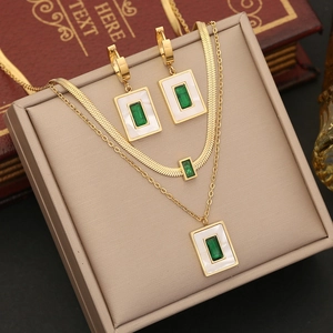 Stainless Steel Emerald Green Rectangle Pendant Double Layer Necklace Retro Enamel Jewelry Elegant Accessories Women