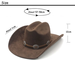 Détail du chapeau de cowboy en daim marron avec dimensions et boucles en métal argenté