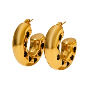 Polished gold hollow heart C-shaped earrings in high-gloss stainless steel