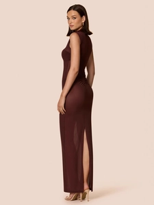 Abito lungo sexy senza maniche in rete bordeaux con spacco posteriore elegante