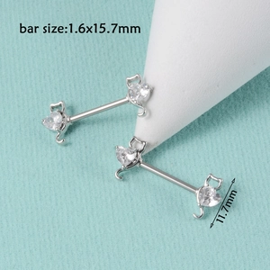 Detail view of heart-shaped stainless steel nipple rings with clear zircon and dimensions