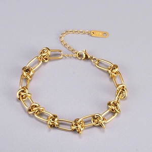 Minimalist 18K gold plated chain bracelet featuring unique knot links and lobster clasp