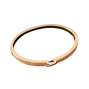 Bracelet plaqué or rose 18K avec pavage de diamants et fermoir entrelacé chic