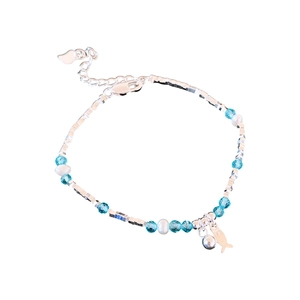 Elegant beaded bracelet with silver cubes, blue faceted beads and freshwater pearls