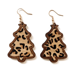 Boho Weihnachtsbaum-Ohrringe mit Leopardenmuster und Holzrand für westlichen Stil